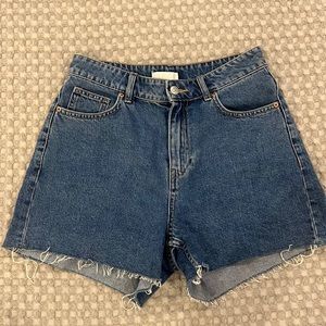 H&M denim shorts